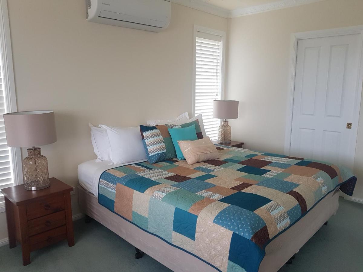 Grovely House Bed and Breakfast Stanthorpe Εξωτερικό φωτογραφία